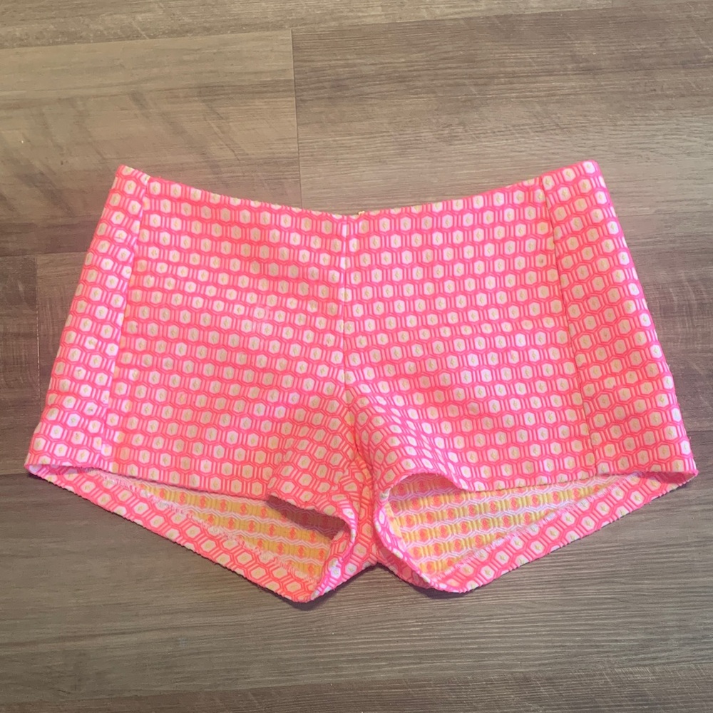 Lilly Pulitzer Pink Patterned Shorts Size 4